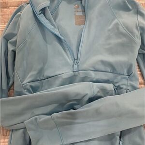 Target all in motion activewear women’s pull over quarter zip